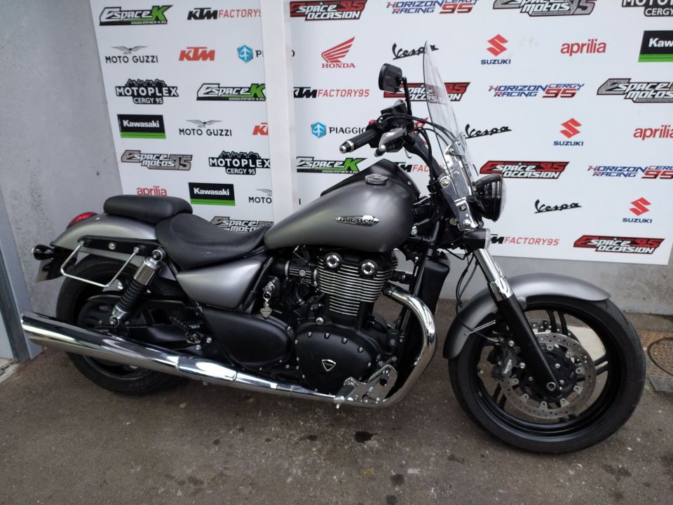 TRIUMPH THUNDERBIRD 1700 STORM 4