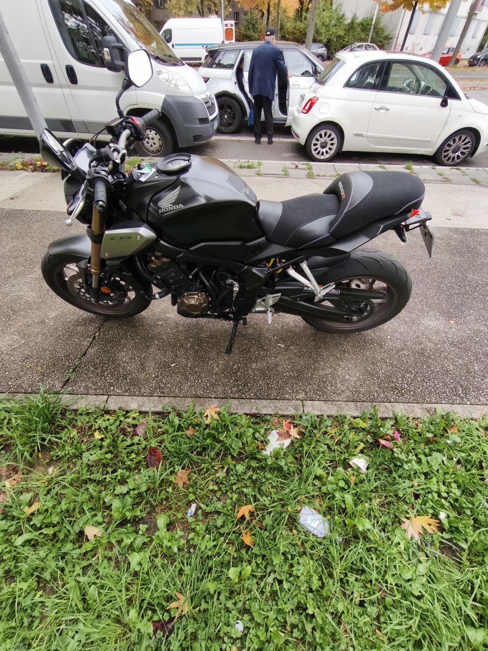 HONDA CB650R Neo Sports Café 4