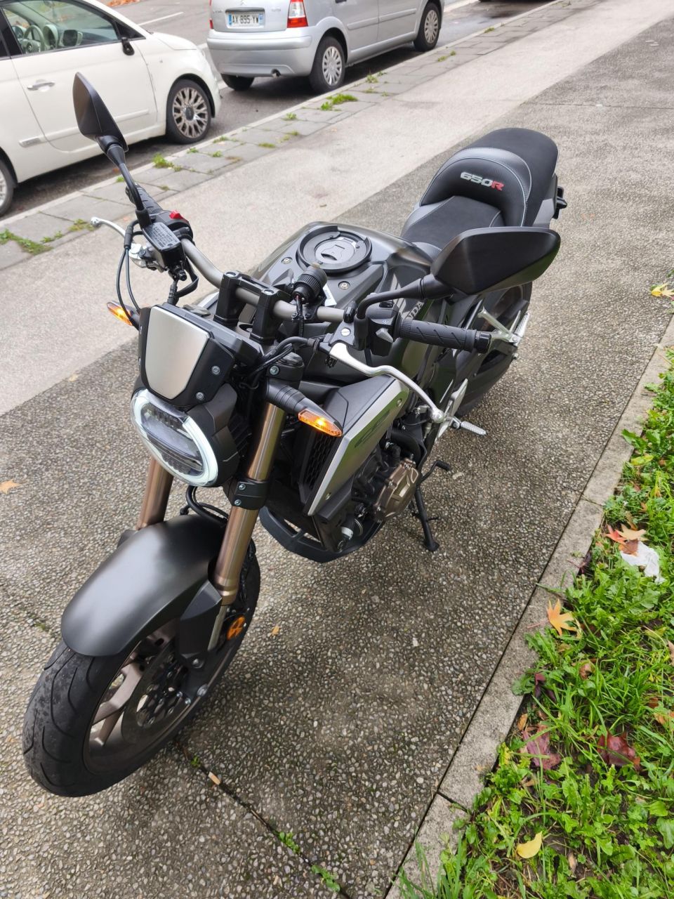 HONDA CB650R Neo Sports Café 4