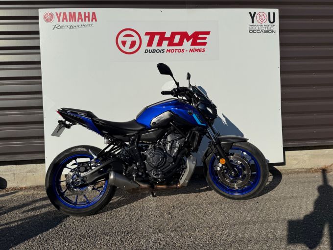 YAMAHA MT-07 (47.5CV) 4