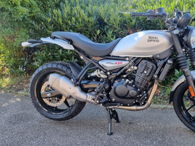 ROYAL ENFIELD GUERILLA 4