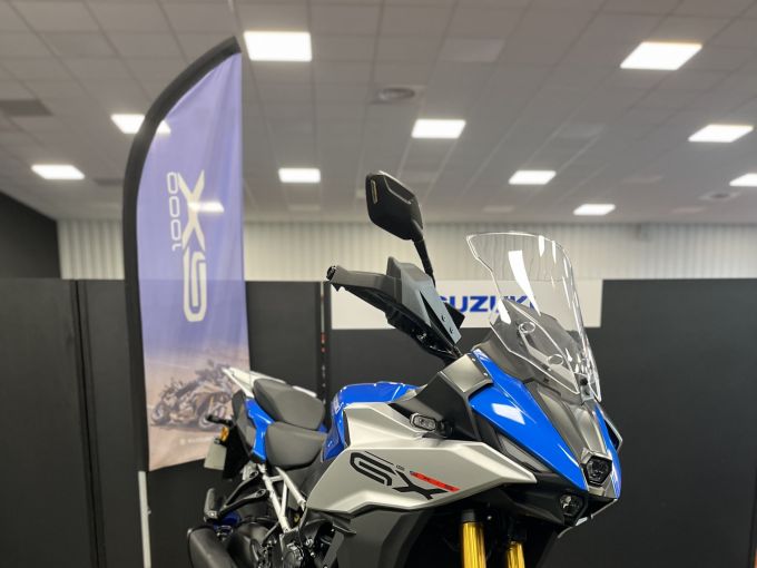 SUZUKI GSX-S 1000 GX 4