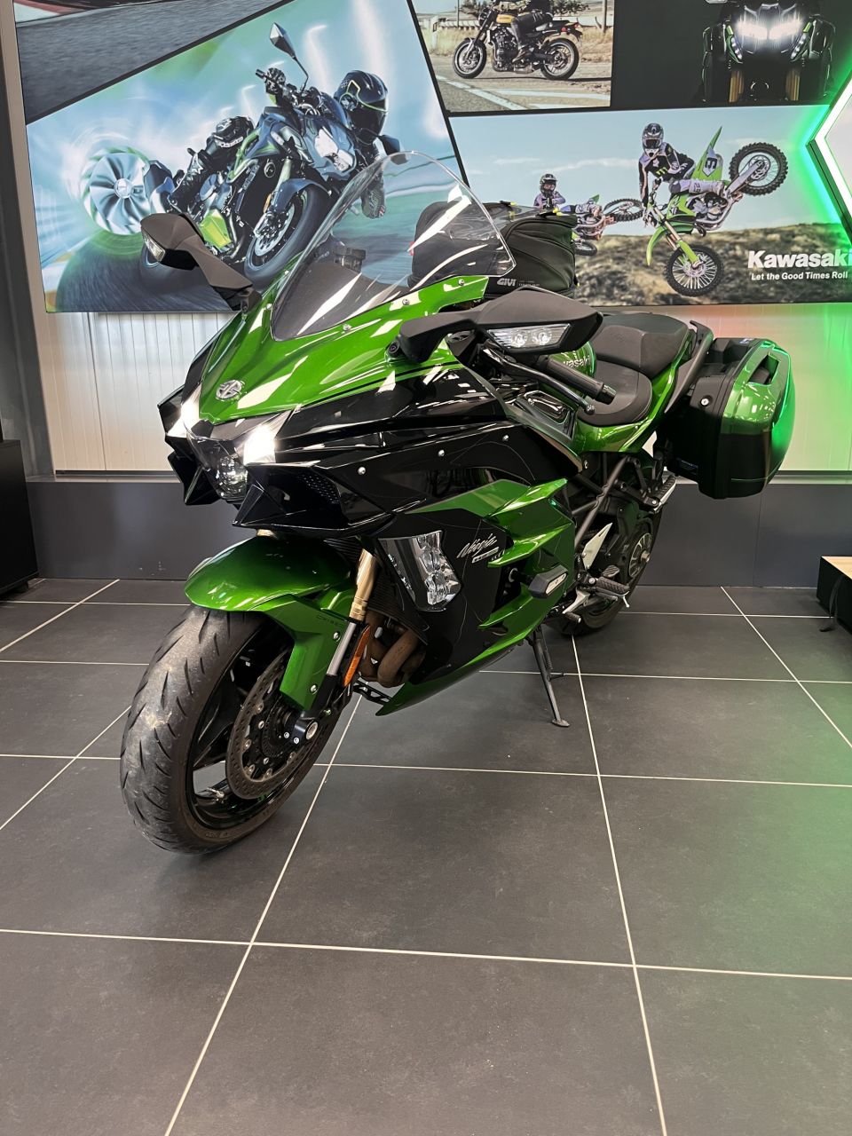 KAWASAKI Ninja H2 SX 4