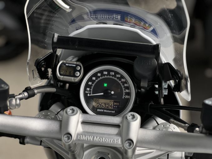 BMW R NineT URBAN GS 4