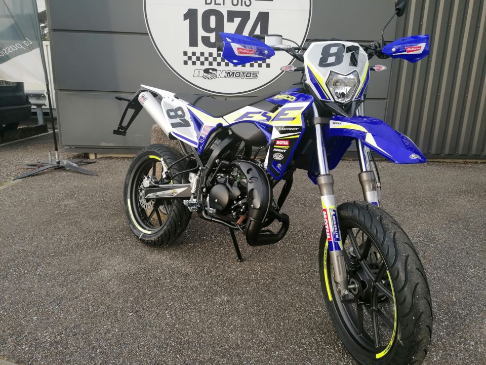 SHERCO SM-R 50 BLUE 4