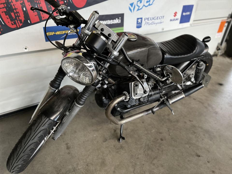 MOTO GUZZI FLORIDA 650 4