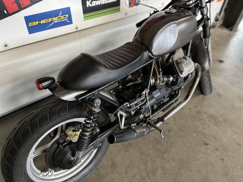 MOTO GUZZI FLORIDA 650 4