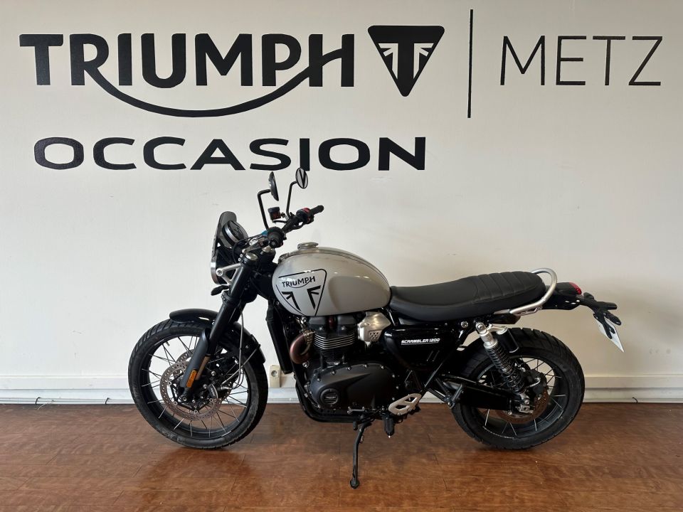 TRIUMPH SCRAMBLER 1200 4