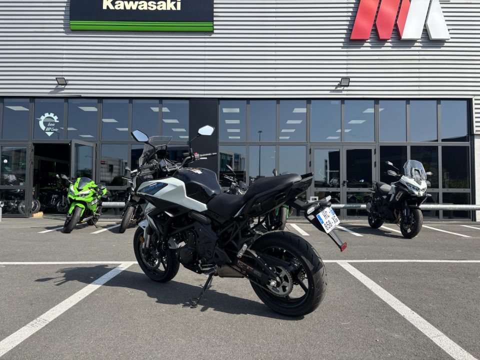 KAWASAKI VERSYS 650 4