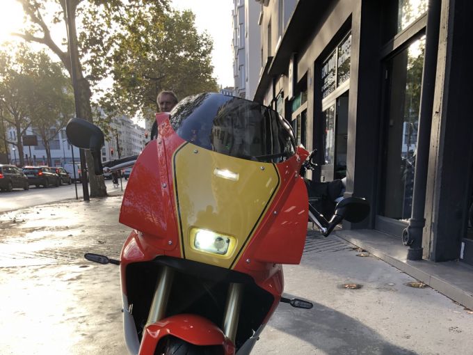 YAMAHA XSR 900 GP 4