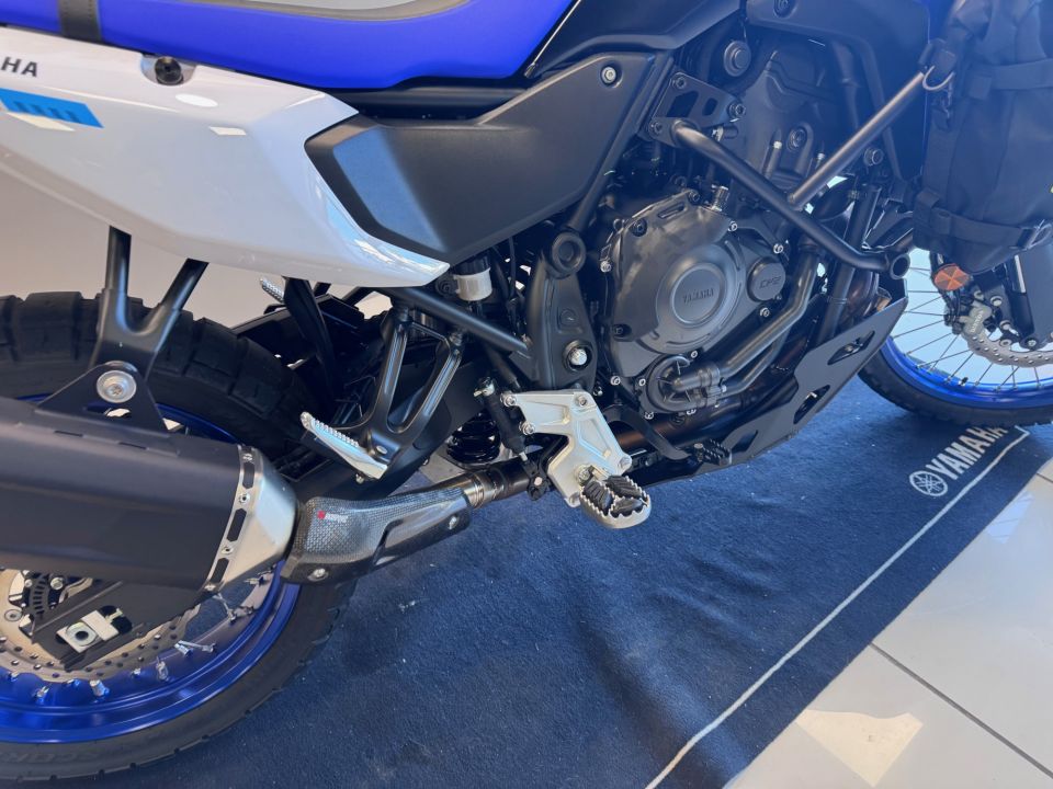 YAMAHA XTZ TENERE 700 4