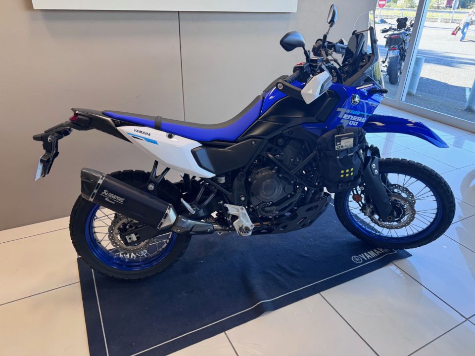 YAMAHA XTZ TENERE 700 4