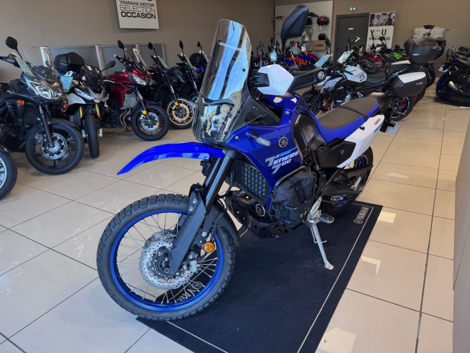 YAMAHA XTZ TENERE 700 4