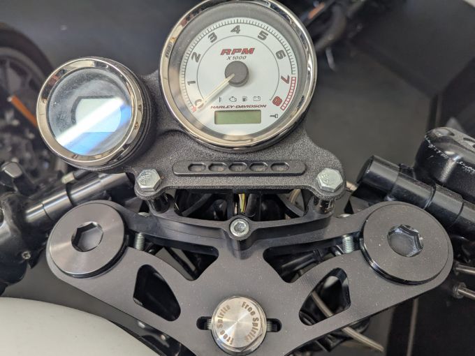 HARLEY-DAVIDSON SPORTSTER XR1200 4