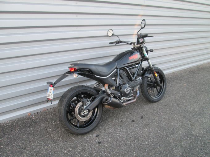 DUCATI SCRAMBLER 4