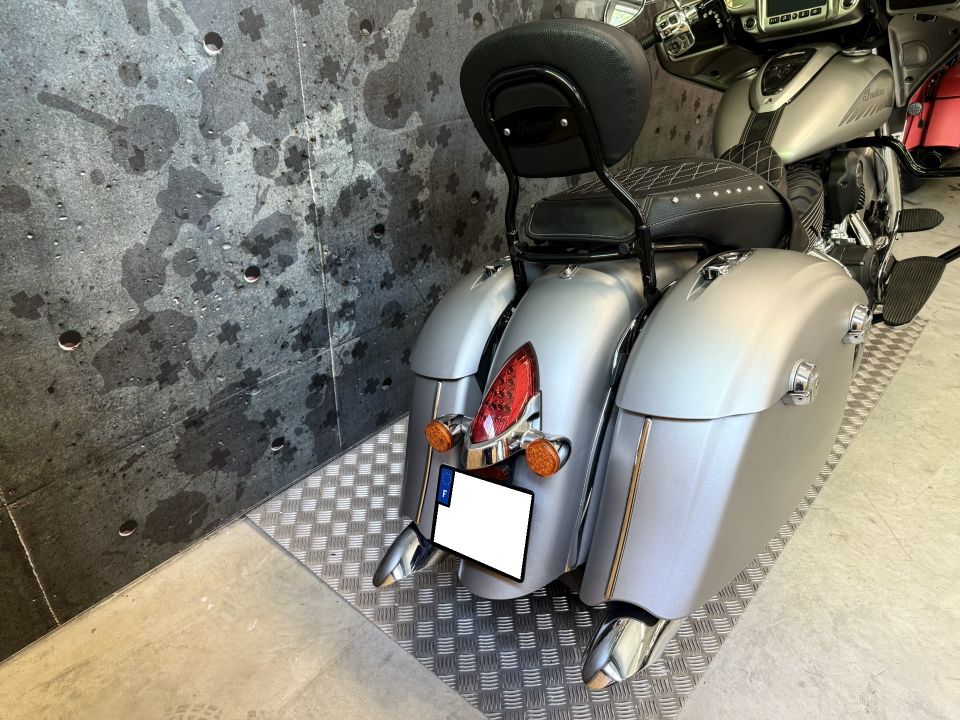 INDIAN CHIEFTAIN 1811 4