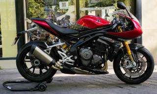TRIUMPH SPEED TRIPLE 1200 RR - 2022