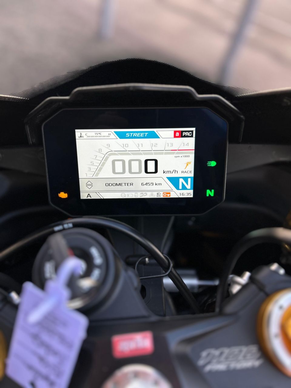 APRILIA RSV4 1100 FACTORY 4