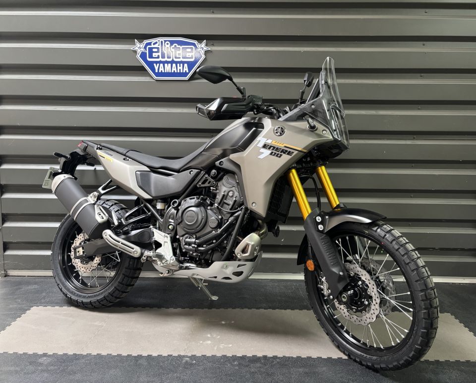 YAMAHA XTZ TENERE 700 4
