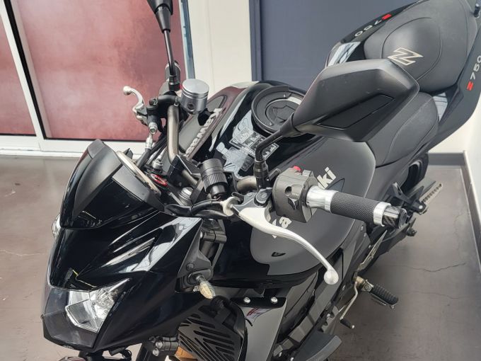KAWASAKI Z 750 4