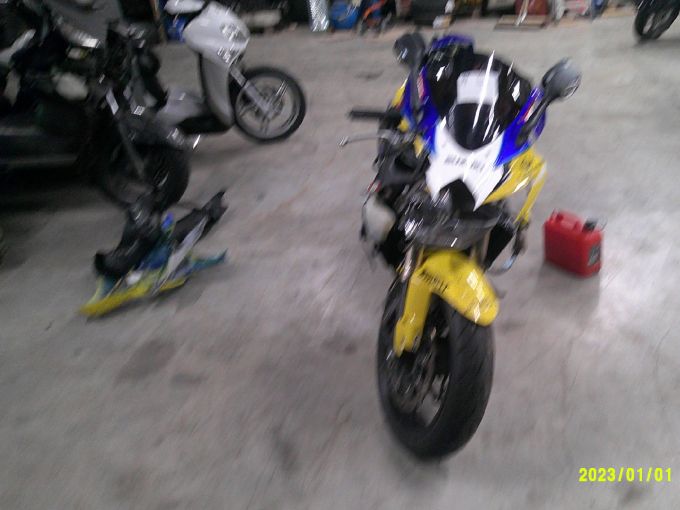 SUZUKI GSX-R 600 4