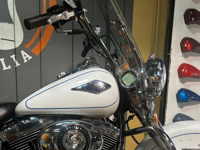 HARLEY-DAVIDSON SOFTAIL HERITAGE 1690 CLASSIC 4