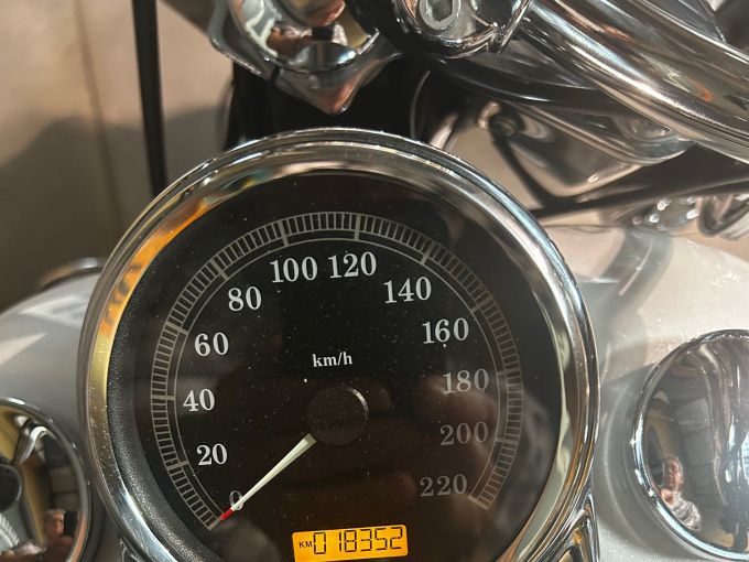 HARLEY-DAVIDSON SOFTAIL HERITAGE 1690 CLASSIC 4