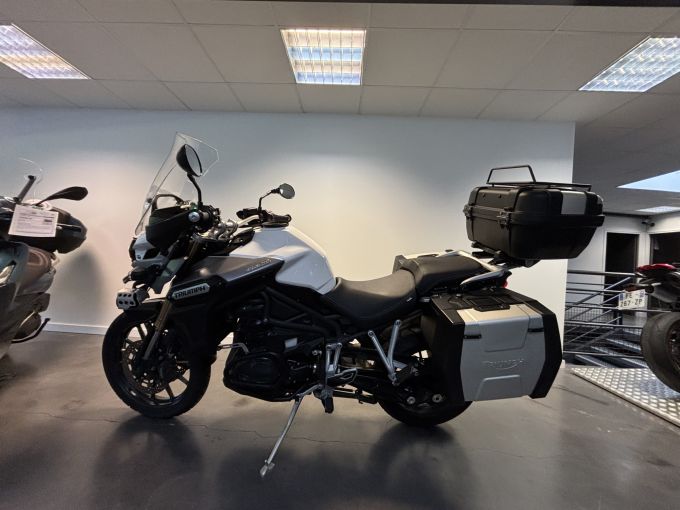 TRIUMPH TIGER 1200 EXPLORER 4