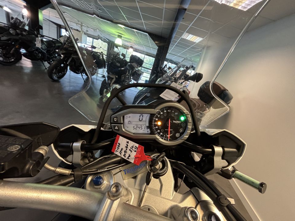 TRIUMPH TIGER 1200 EXPLORER 4