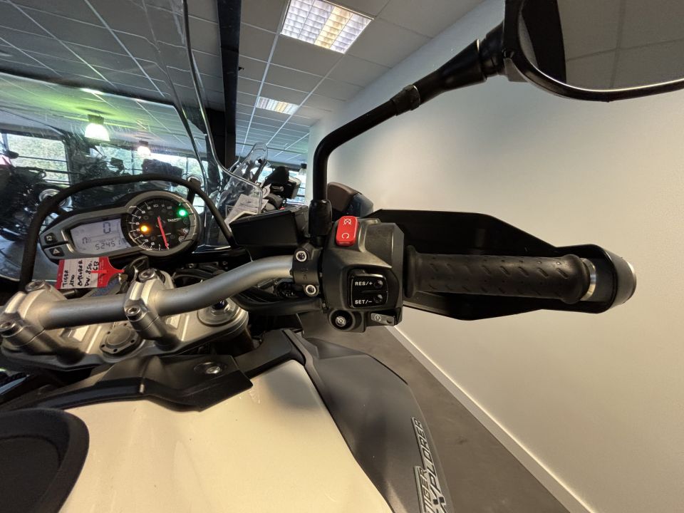 TRIUMPH TIGER 1200 EXPLORER 4
