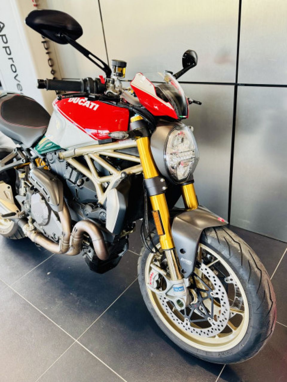 DUCATI MONSTER 1200 ABS 4