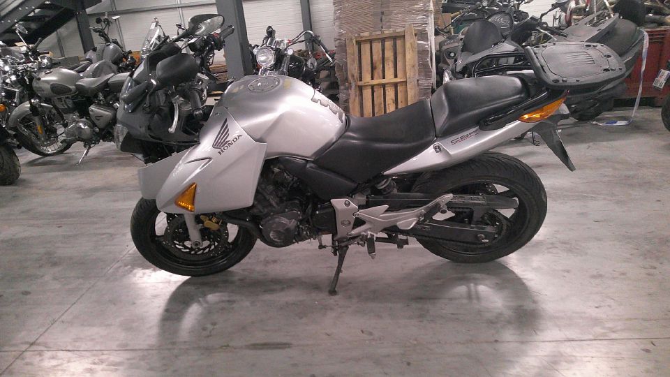 HONDA CBF 600 4