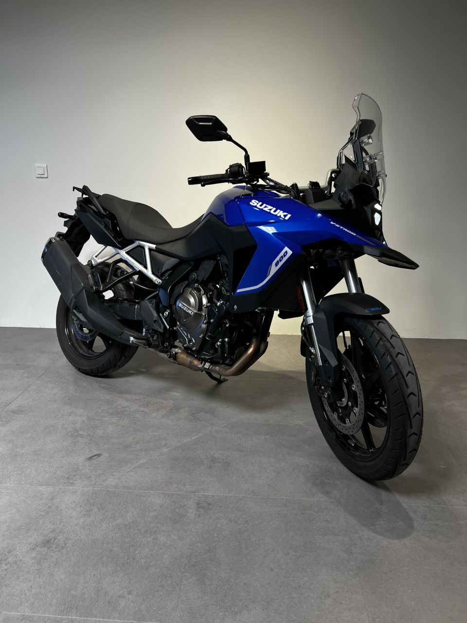 SUZUKI V-STROM 800SE 4