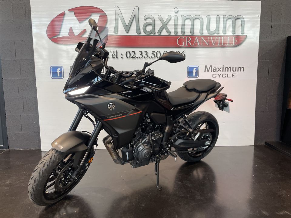 YAMAHA TRACER 7 4
