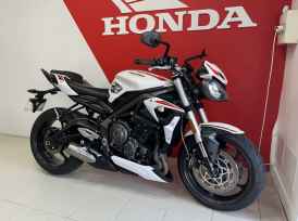 TRIUMPH STREET TRIPLE 675 - 2020
