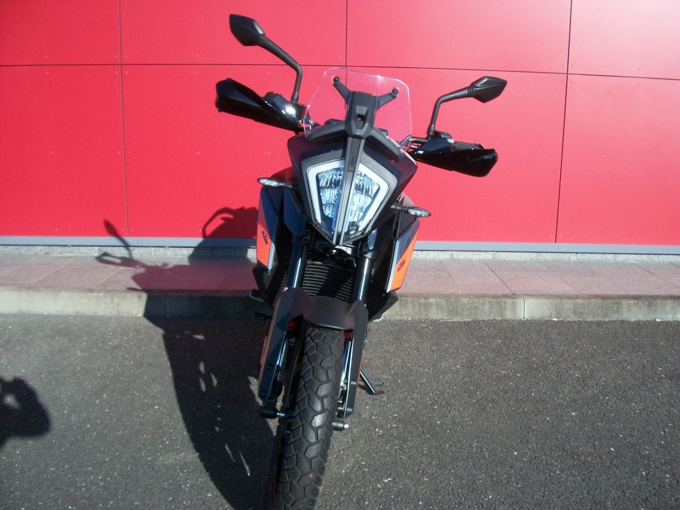 KTM 390 ADVENTURE 4