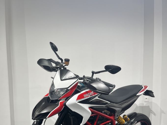 DUCATI HYPERMOTARD SP 4