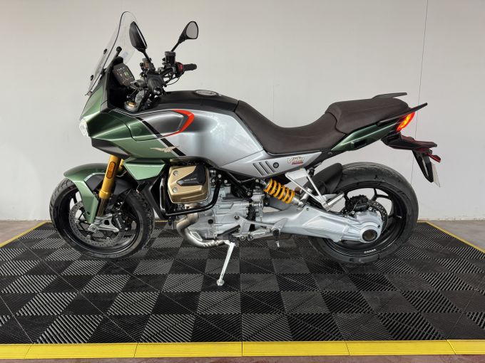 MOTO GUZZI V100  MANDELLO 4