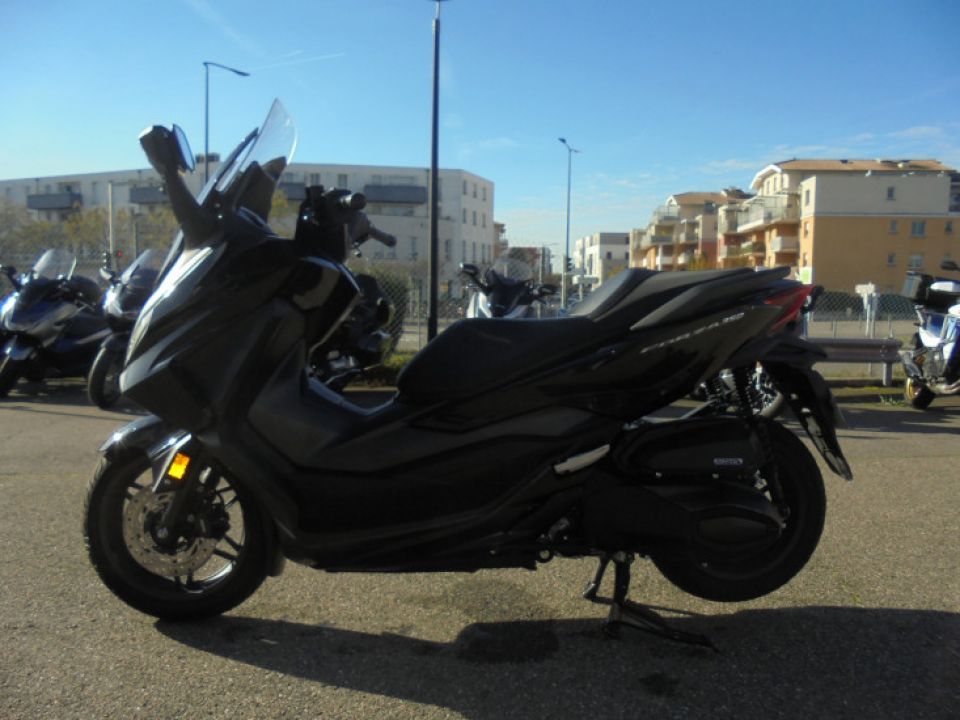 HONDA NSS FORZA 350 4