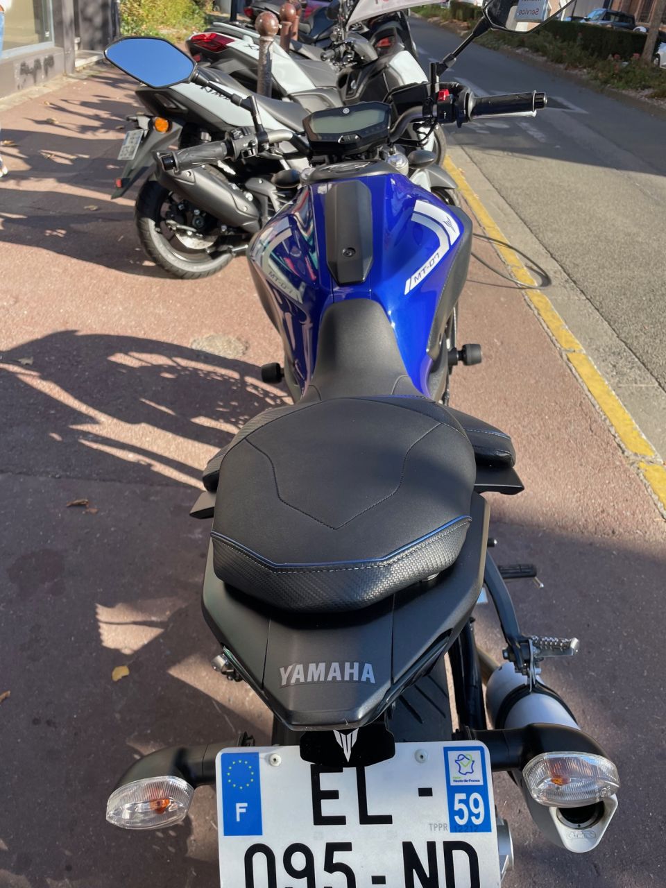 YAMAHA MT 07 / MT-07 /MT07 4