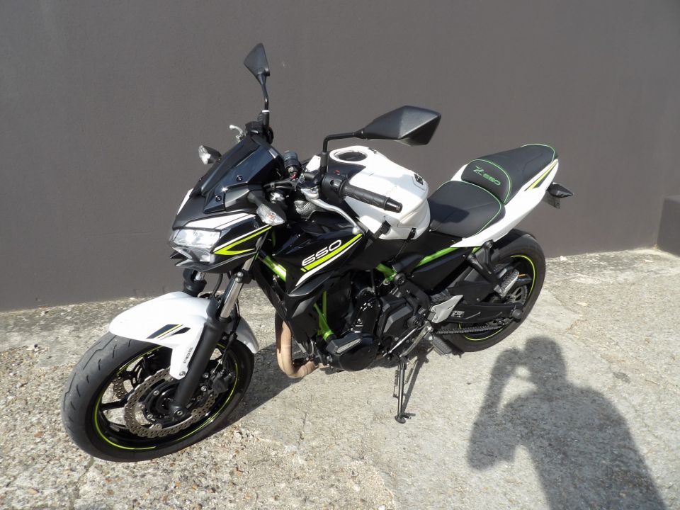 KAWASAKI Z 650 (47.5CV) 4