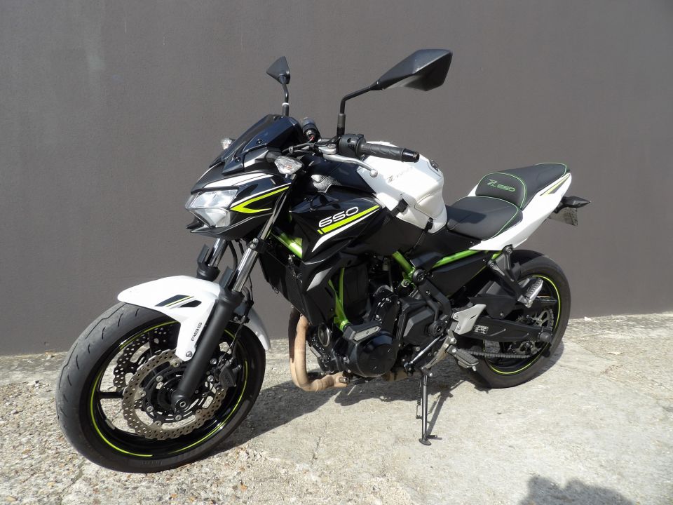 KAWASAKI Z 650 (47.5CV) 4