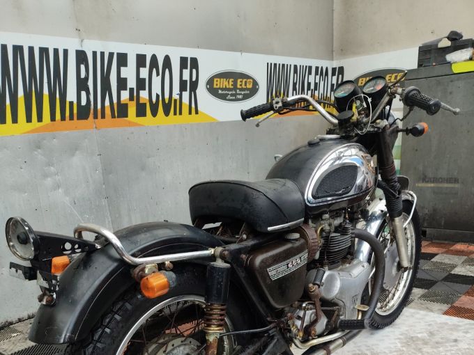 KAWASAKI W 650 4