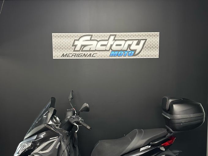 PIAGGIO MP3 300 HPE ABS ASR 4