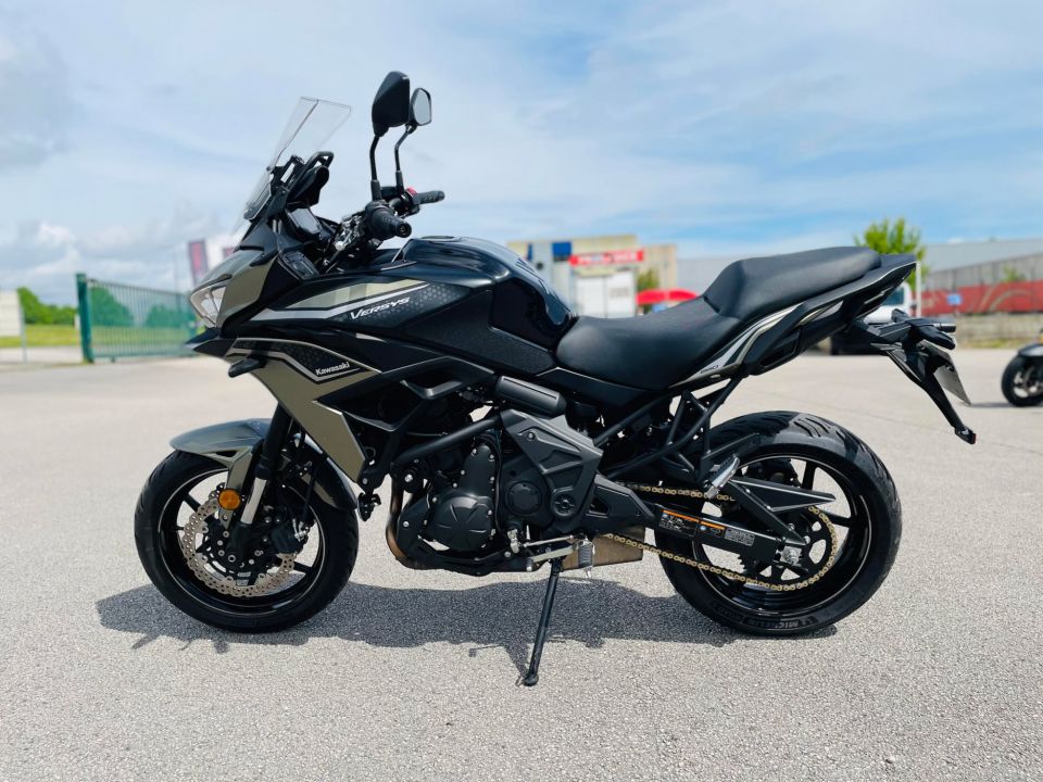KAWASAKI VERSYS 650 4
