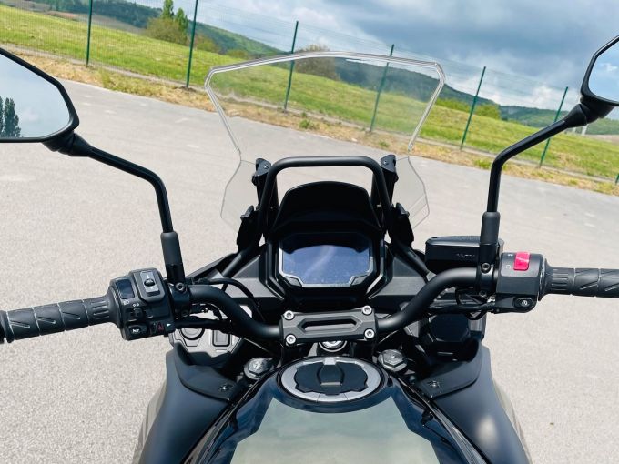 KAWASAKI VERSYS 650 4