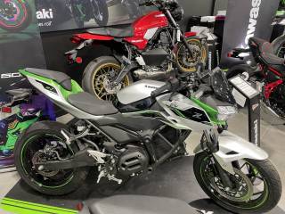 KAWASAKI Ze-1 - 2023