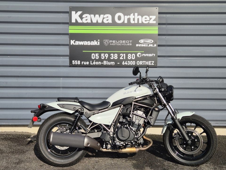 KAWASAKI Eliminator 500 4