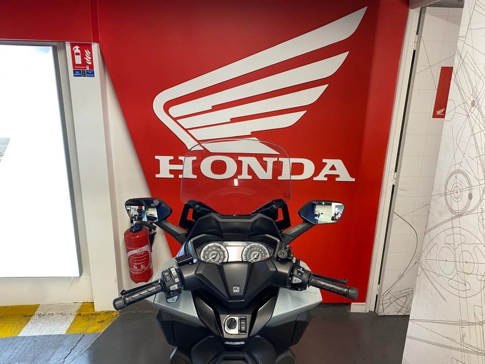 HONDA NSS FORZA 125 4