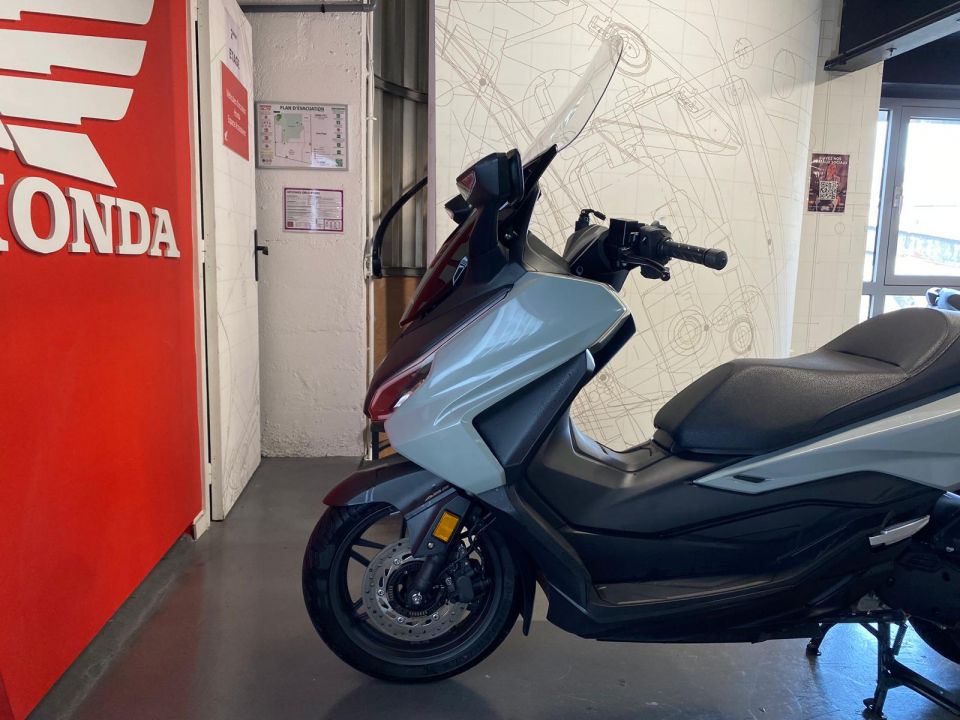HONDA NSS FORZA 125 4